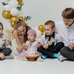 Тема Емельянов, 24.07.1987, Санкт-Петербург