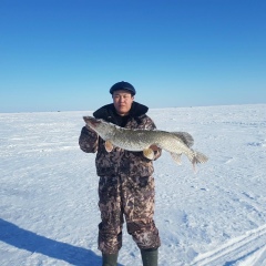 Азамат Биятов