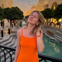 Елена Костина