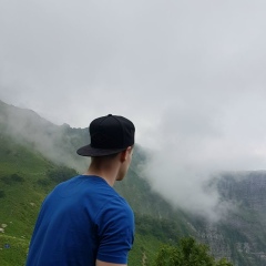 Александр Иванов