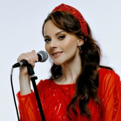 Натали Суровцева, Санкт-Петербург