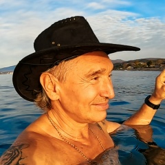 Сергей Сухумский-Ищенко, Сухум / Сухуми