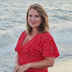 Наталья Дмитриева, Гатчина