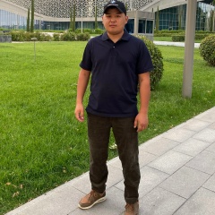 Мир Бек, Москва