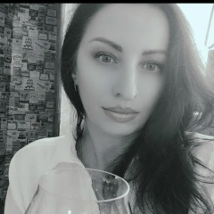 Ольга Волкова, Ялта