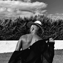 Sergey Novikov, Paris