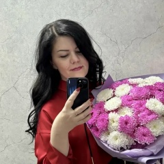 Анна Хасан, Покачи
