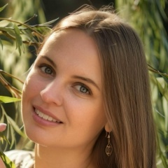 Александра Палий, Москва