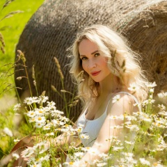 Екатерина Пестовская, Санкт-Петербург