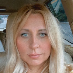 Yelena Litvinov, Everett