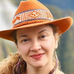 Мария Постоловская, Санкт-Петербург