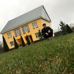 Максат Жаксылык, Алматы