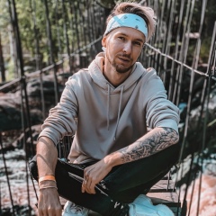 Александр Серов, Санкт-Петербург