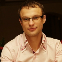 Женя Леонов, Киев