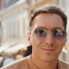 Алекс Латро