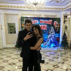 Yanis Mikhaylidi, Тараз