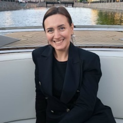 Елена Макеева, Санкт-Петербург