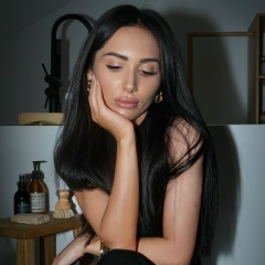 Лаура Абрегова