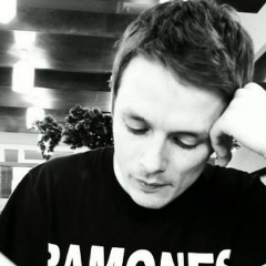 Yurii Zharkov, Los Angeles