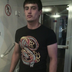 Alisher Raxmonov