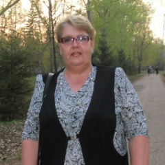 Елена Дочь-Александра, Октябрьский
