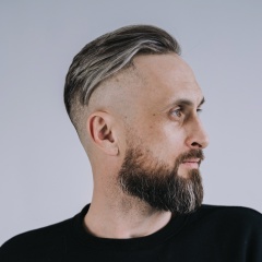 Артем Устинов, Москва