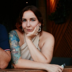 Крис Очеретова