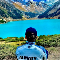 Айдос Есеналиев, 29.09, Алматы