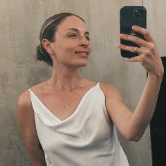 Анна Ложкина