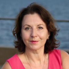 Юлия Ретунская, Санкт-Петербург