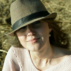 Любовь Шарпанова, Санкт-Петербург