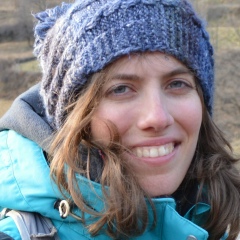 Анна Комова, 09.12.1984, Москва