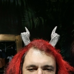 Май Тартаковский, 21.04.1976, Санкт-Петербург