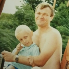 Димон Хмелёв, Екатеринбург