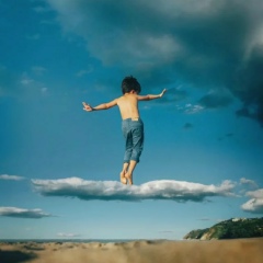 Макс Белогуров