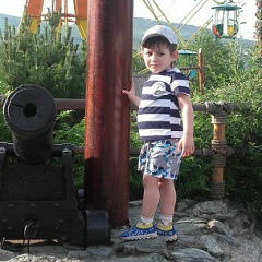 Hafizjon Sharipov, 18.05.1983, Красноярск