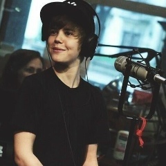 Джастин Бибер, 01.03.1994, Stratford