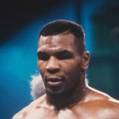 Αлександр Κонстантинов, Санкт-Петербург