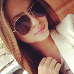 Олена Петрова, 04.10, Москва