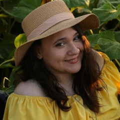 Диана Халикова, Михайлов