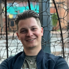 Даня Большев, Санкт-Петербург