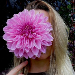 Елена Шарма, 06.10.1987, Berlin