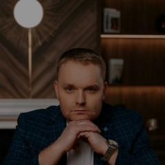 Вовчик Минеев, Москва