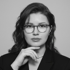 Лина Петрова, Санкт-Петербург
