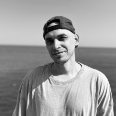 Илья Утёмов