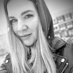 Катюша Светлова, 23.04.1987