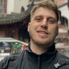 Серёжа Файвстаров, Москва