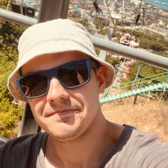 Илья Пономаренко