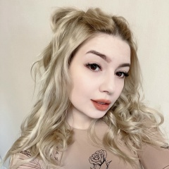 Ангелина Суворова, 04.01, Киев