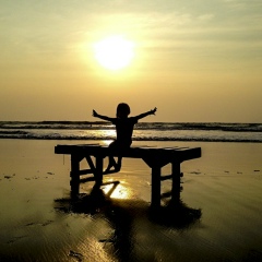 Julia Suchkova, 13.11, Bar